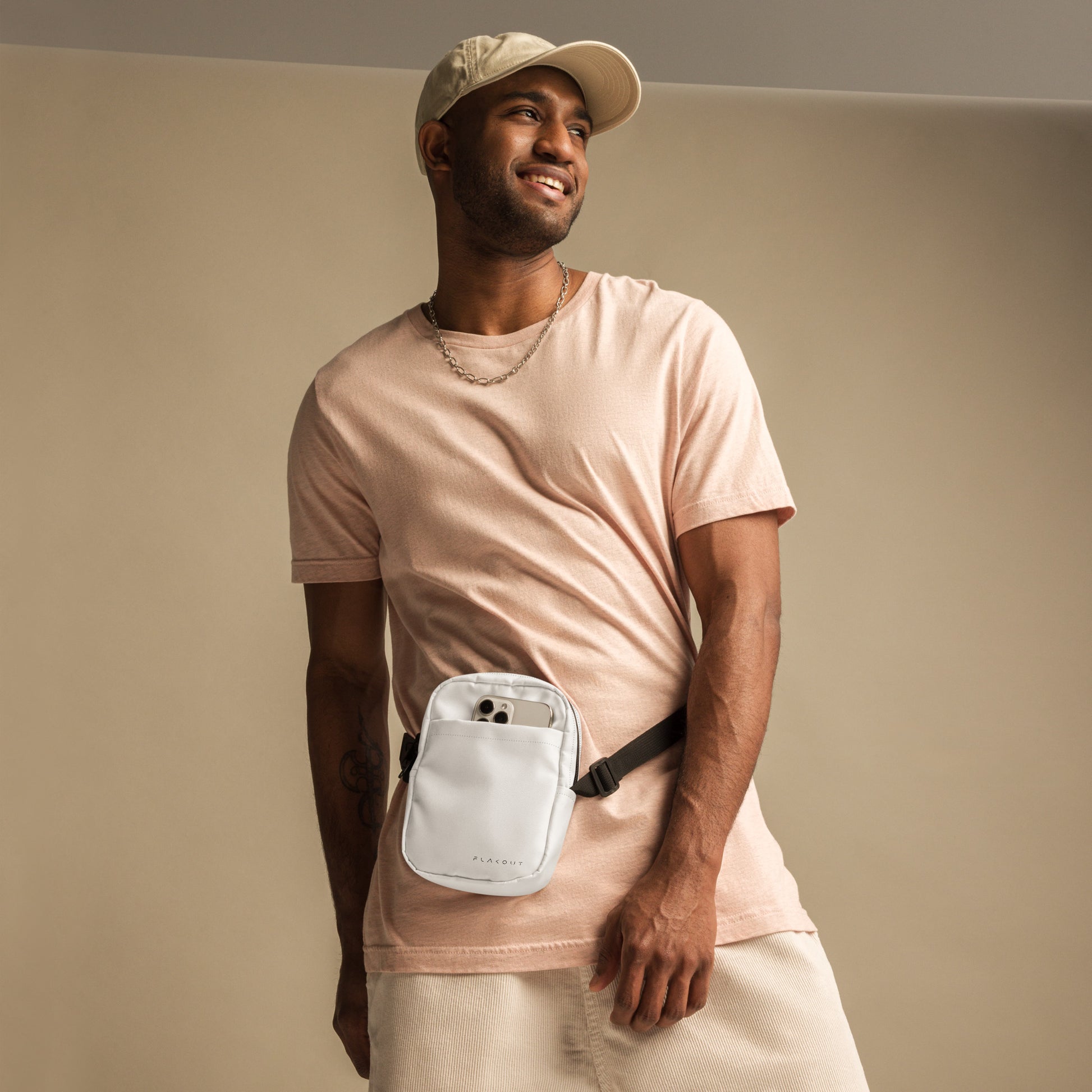 Unisex Water-resistant Crossbody Bag - White - FLAKOUT